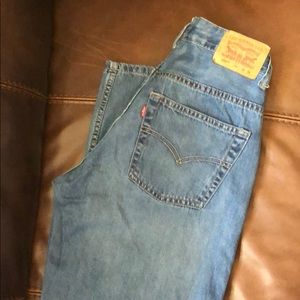 Boys Levi’s 550 Relaxed husky size.